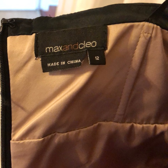 Black lace cocktail dress - Picture 3 of 5